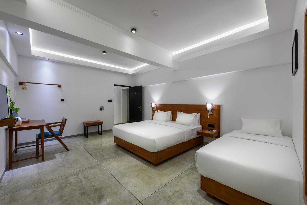 Fern Colombo Bed & Breakfast Екстериор снимка
