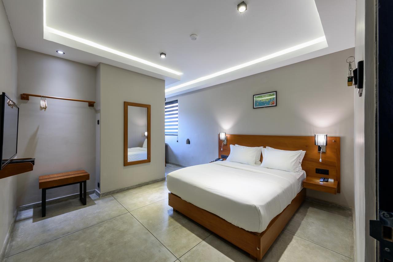 Fern Colombo Bed & Breakfast Екстериор снимка