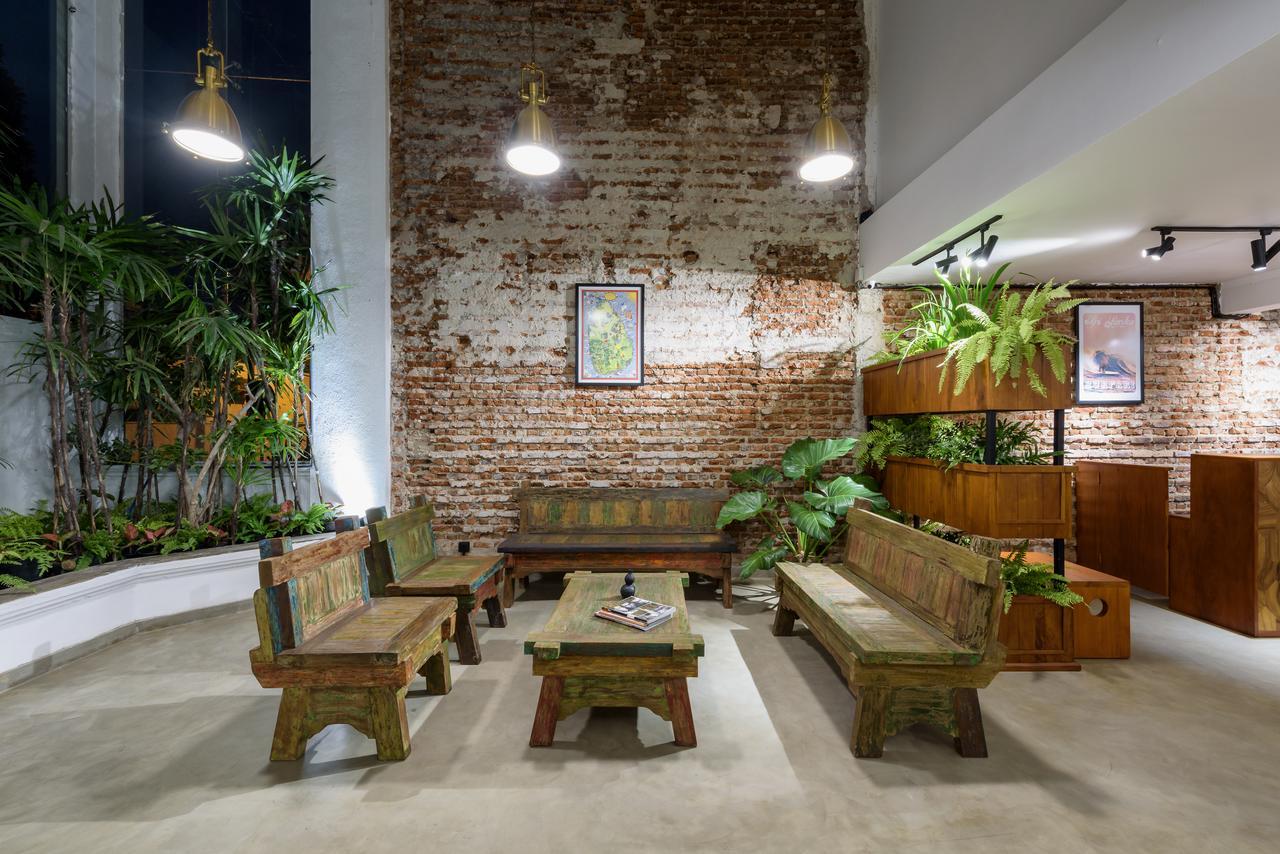 Fern Colombo Bed & Breakfast Екстериор снимка